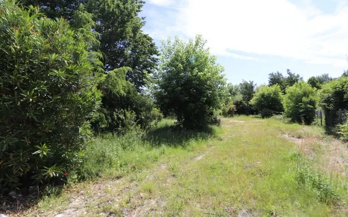 Terrain à partir de 490m² à Landiras à Landiras (33720)