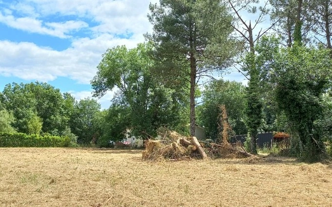 Terrain à partir de 1000m² à Ménesplet à Ménesplet (24700)