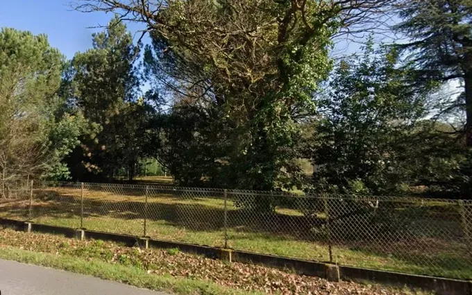Terrain à partir de 800m² à La Brède à La Brède (33650)