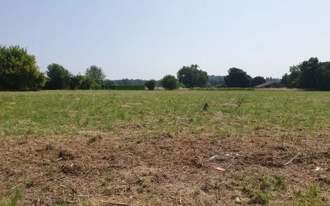 Terrain à partir de 767m² à Prignac-et-Marcamps à Prignac-et-Marcamps (33710)