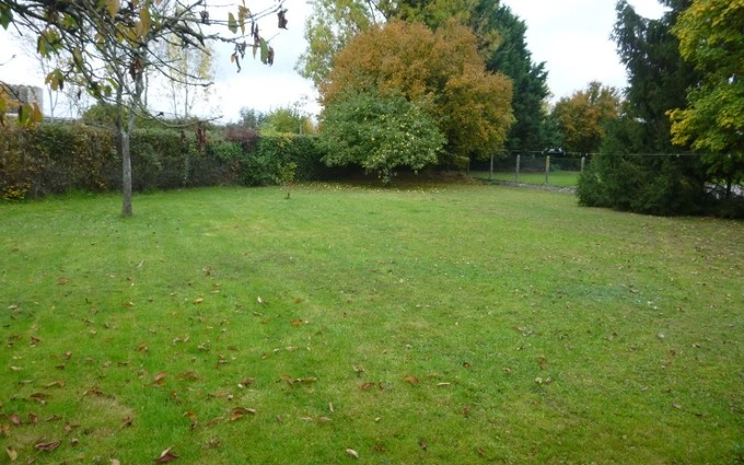 Terrain à partir de 394m² à Saint-Médard-de-Guizières à Saint-Médard-de-Guizières