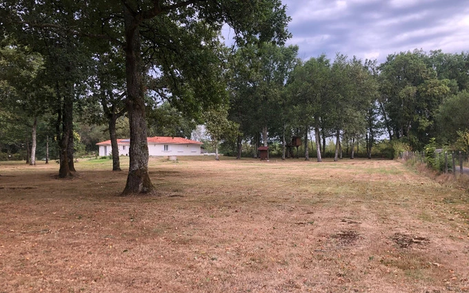 Terrain à partir de 996m² à Saint-Jean-d'Illac à Saint-Jean-d'Illac