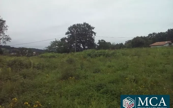 Terrain à partir de 600m² à Urcuit à Urcuit (64990)